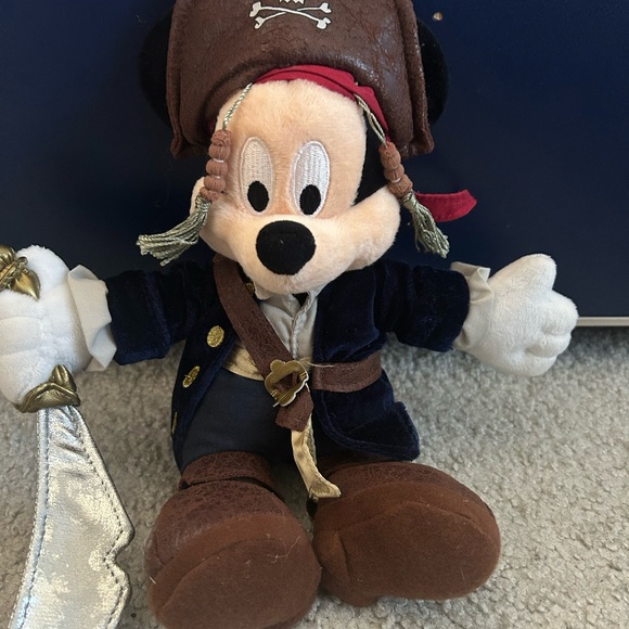 Minnie Mouse Ariel + Mickey Mouse Jack Sparrow Pirates of the Caribbean Plushes - Picture 2 of 8